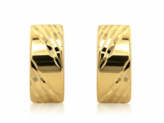 Kolczyki złote delikatne na sztyfcie subtelne