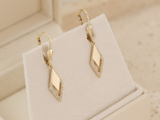 Kolczyk złote wiszące romby z kamieniami