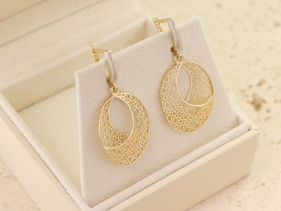 Kolczyki złote duże owalne ażurowe z cyrkoniami przestrzenne