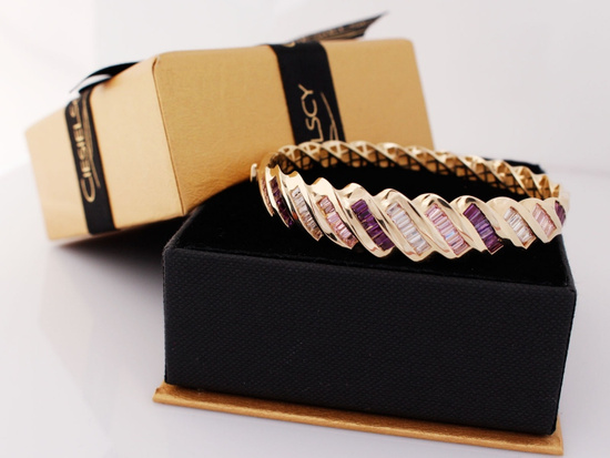 Bransoleta złota sztywna szeroka z kolorowymi cyrkoniami