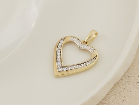 Złota zawieszka z cyrkoniami serce na walentynki