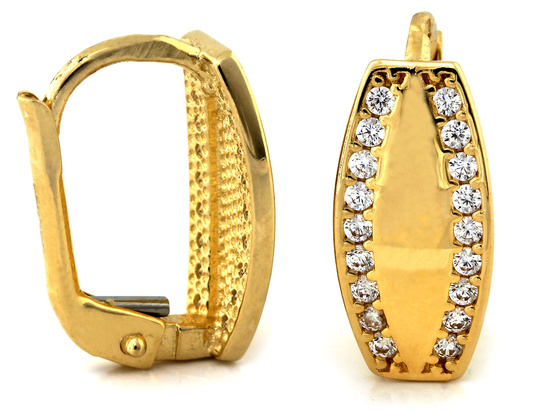 Złote kolczyki klasyka elegancji