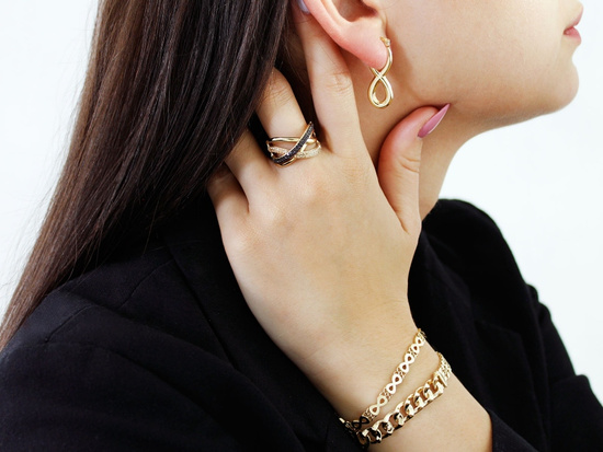 Złote kolczyki wiszące sztywne wzór nieskończoności