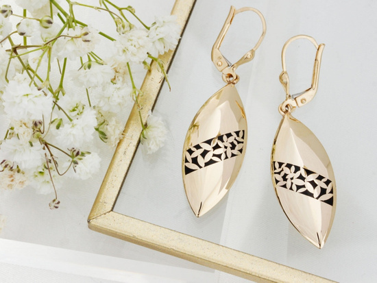 Kolczyki złote wiszące sztywne z czarną emalią