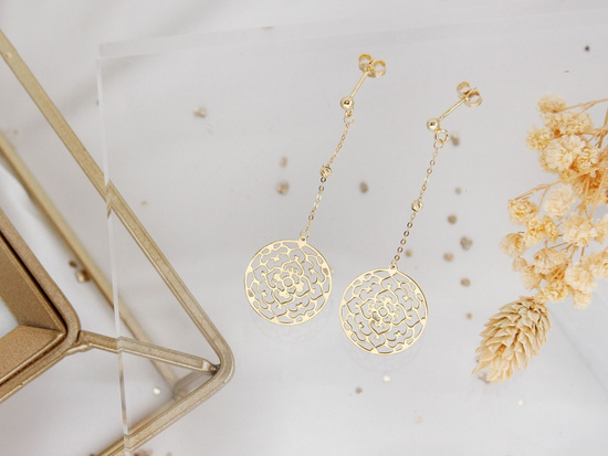 Kolczyki złote wiszące ażurowe koła na łańcuszku