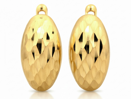 Owalne złote kolczyki blaszki angielskie zapięcie