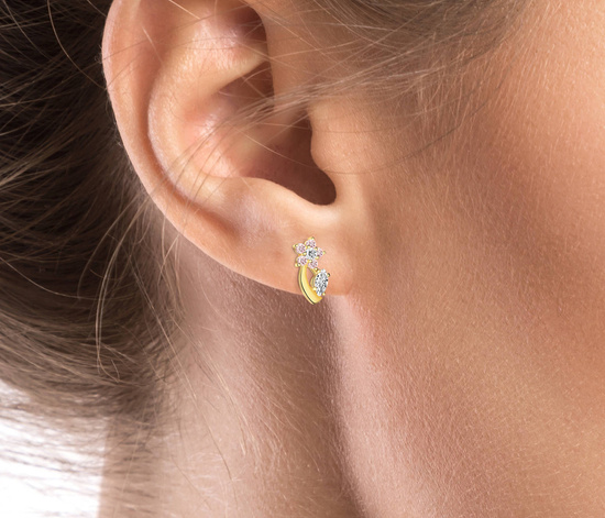 Złote kolczyki 333 dla dziewczynki - kwiatki