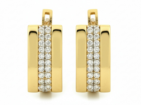 Delikatne złote kolczyki angielskie z cyrkoniami