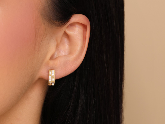 Kolczyki złote angielskie z cyrkoniami na każdą okazję