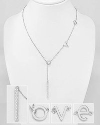 Naszyjnik srebrny 925 z diamentowymi cyrkoniami - love
