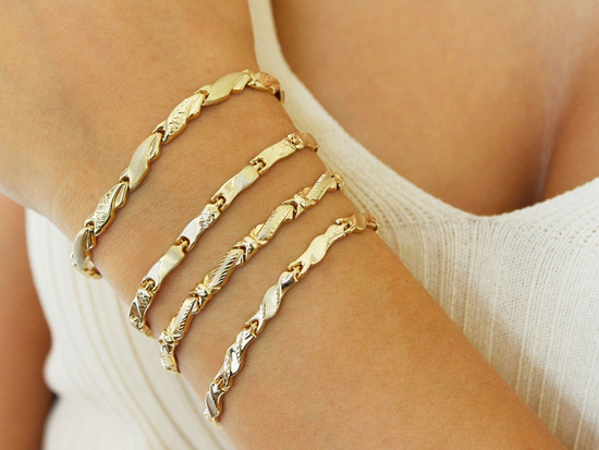 Bransoletka złota ponadczasowy wzór stampato