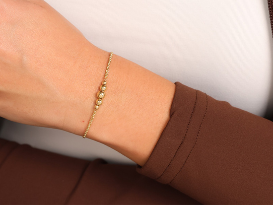 Bransoletka złota łańcuszkowa z kuleczkami