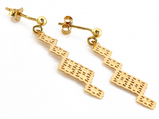 Kolczyki złote wiszące długie z modnych kwadratów