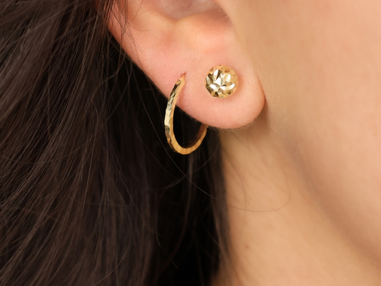 Diamentowane złote kolczyki kuleczki kulki na sztyfcie