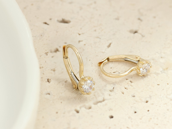 Kolczyki złote delikatne dla dziewczynki na komunie