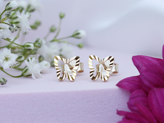 Kolczyki złote motylki kontur na sztyfcie