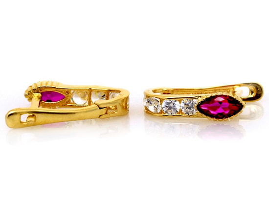 Dziecięce kolczyki złote z rubinową cyrkonią