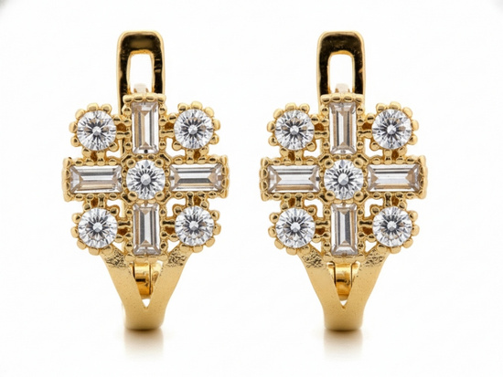 Angielskie złote kolczyki delikatne z cyrkoniami