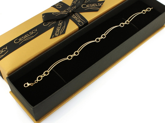 Bransoletka złota z dużych ogniw modna na czasie