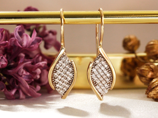 Kolczyki złote idealny prezent dla mamy na biglu z cyrkoniami