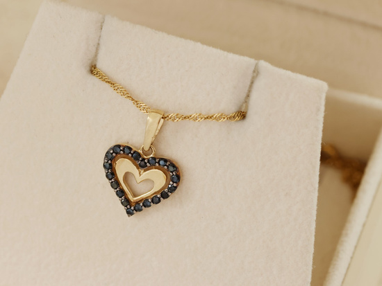 Zawieszka złote serce z czarnymi cyrkoniami