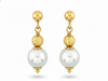 Delikatne złote kolczyki wiszące z perłą i kulką