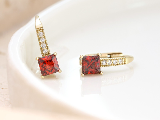 Kolczyki złote angielskie z cyrkoniami