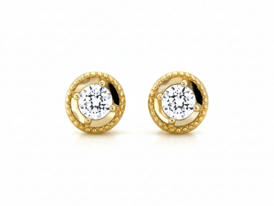 Złote kolczyki okrągłe z cyrkonią na sztyfcie 