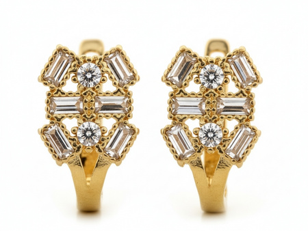 Złote kolczyki angielskie delikatne z cyrkoniami