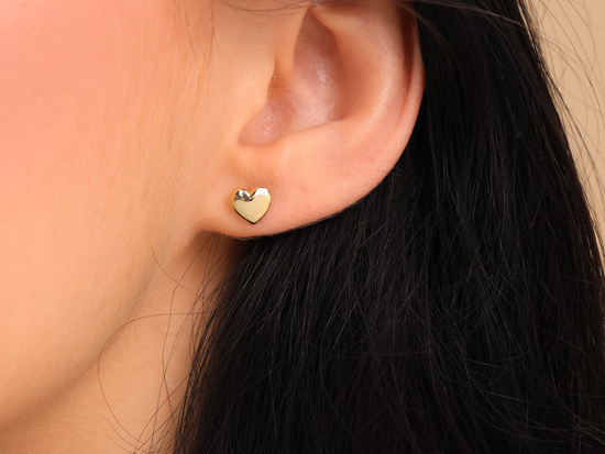 Kolczyki na sztyfcie serduszka gładkie błyszczące