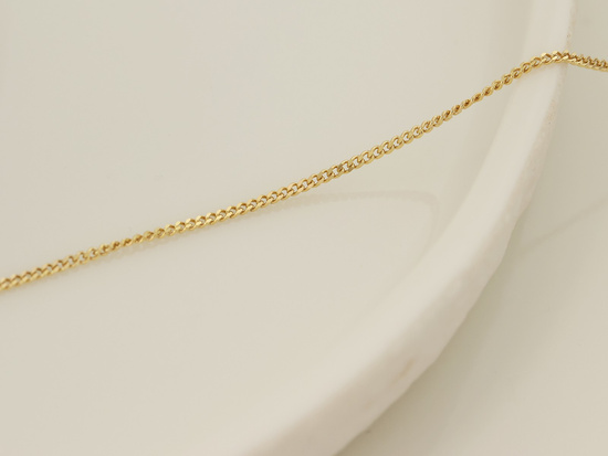 Bransoletka złota delikatny łańcuszek na nogę