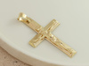 Zawieszka złota krzyżyk z Jezusem