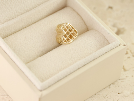 Zawieszka złota ażurowe serce beads do bransoletki