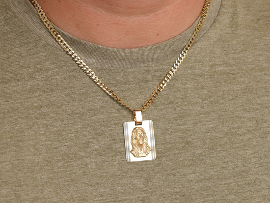 Medalik złoty duży prostokątny blaszka z wizerunkiem Jezusa