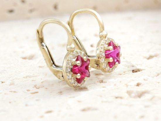 Kolczyki złote angielskie z cyrkonią w kształcie gwiazdki