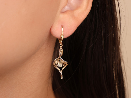 Kolczyki złote długie skręcone ażurowe