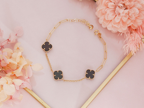 Bransoletka złota trzy czarne kwiatki kamienie syntetyczne