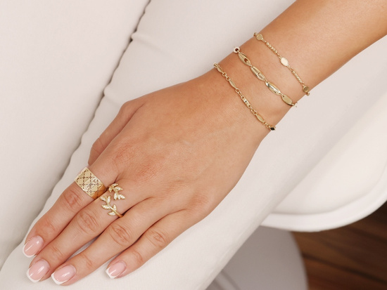 Bransoletka złota z owalnych elementów