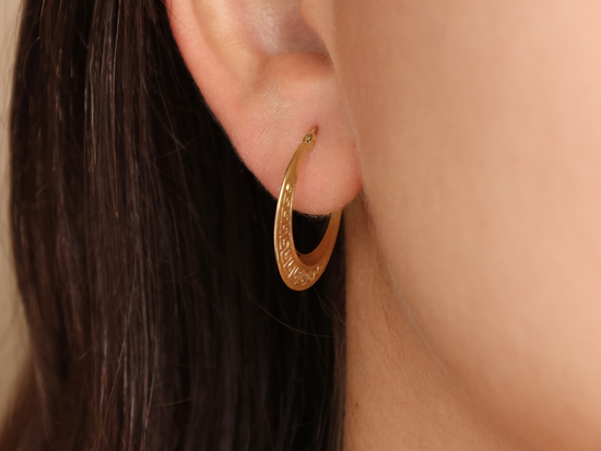 Kolczyki złote płaskie koła z greckim wzorem