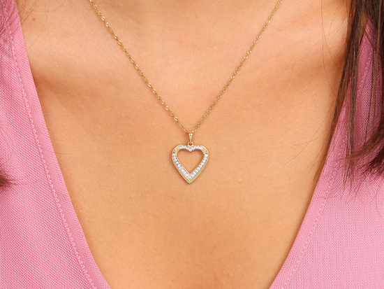 Złota zawieszka z cyrkoniami serce na walentynki