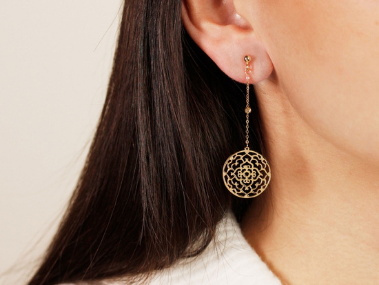 Kolczyki złote wiszące ażurowe koła na łańcuszku