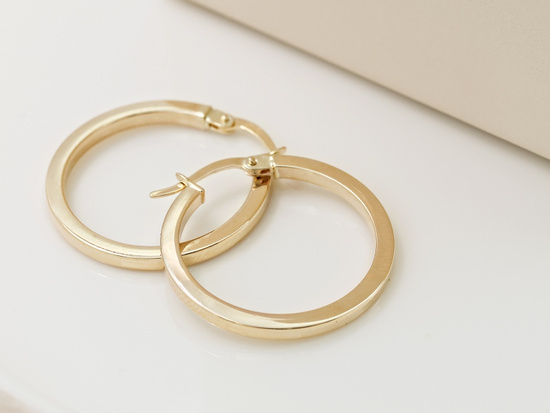 Złote kolczyki klasyczne koła 26mm