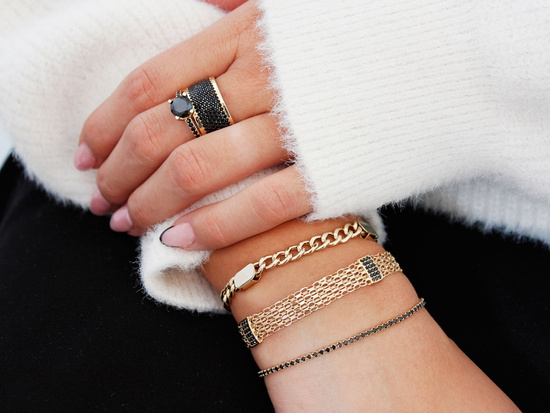 Bransoletka złota z czarnymi cyrkoniami