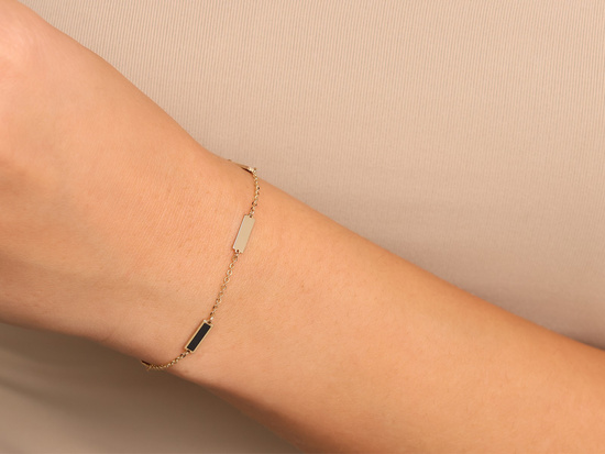 Bransoletka złota z prostokątami z czarną emalią