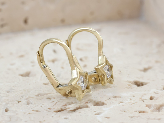 Kolczyki złote gwiazdka z cyrkonią bezpieczne zapięcie