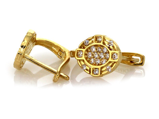 Złote kolczyki na komunie na urodziny