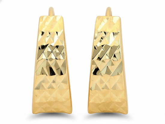 Złote kolczyki błyszczące angielskie bezpieczne wygodne