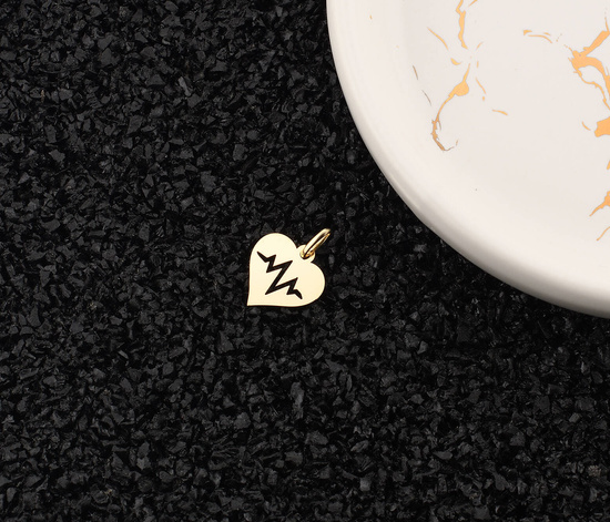 Złota zawieszka 585 - serce z linią życia