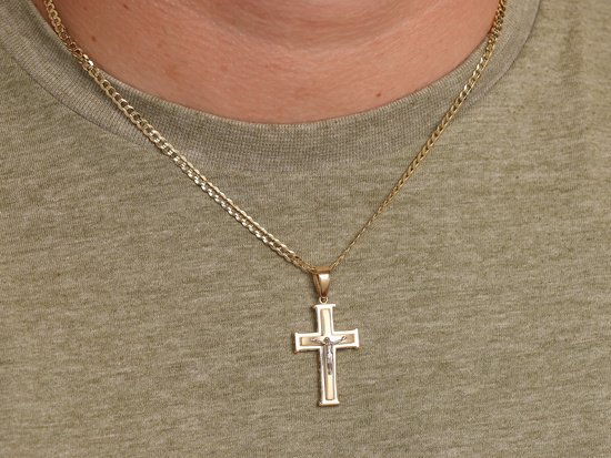 Złota zawieszka krzyżyk z Jezusem rodowany białym złotem