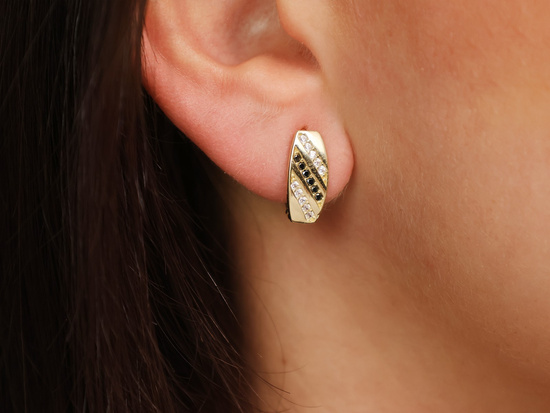 Złote kolczyki klasyczne eleganckie z cyrkoniami do każdej stylizacji